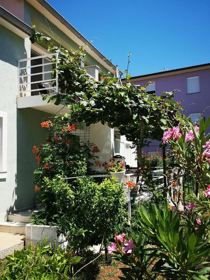 Chillout Apartments With Pool Patricia ฟาชานา ภายนอก รูปภาพ
