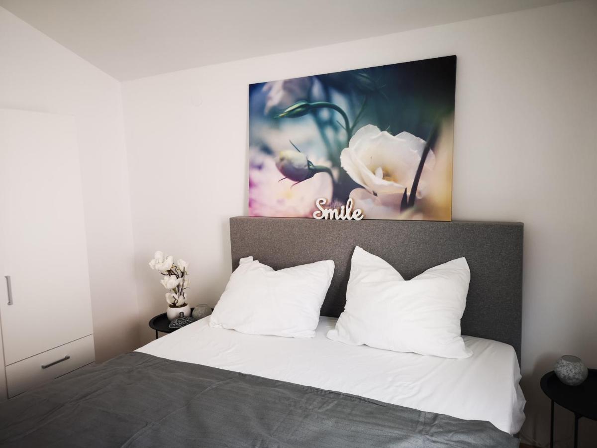 Chillout Apartments With Pool Patricia ฟาชานา ภายนอก รูปภาพ