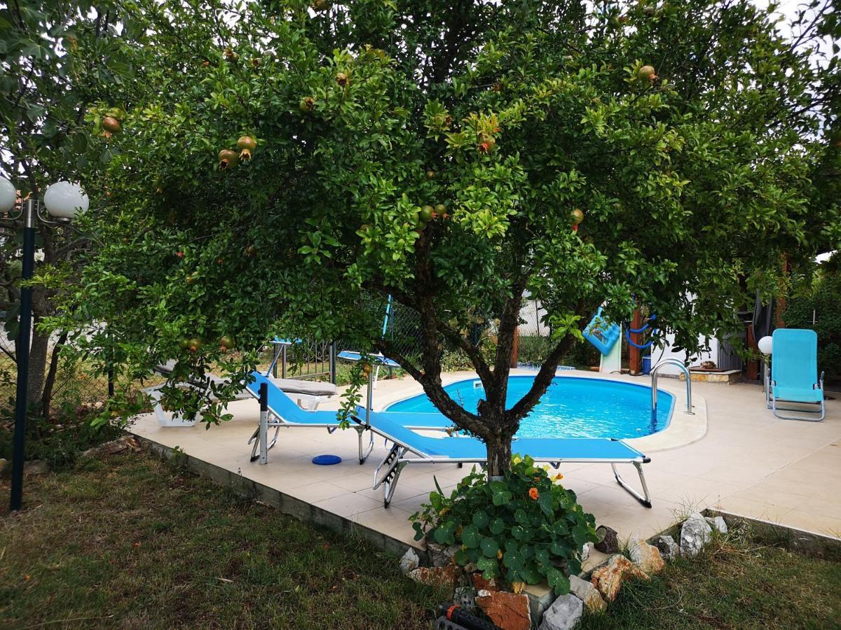 Chillout Apartments With Pool Patricia ฟาชานา ภายนอก รูปภาพ